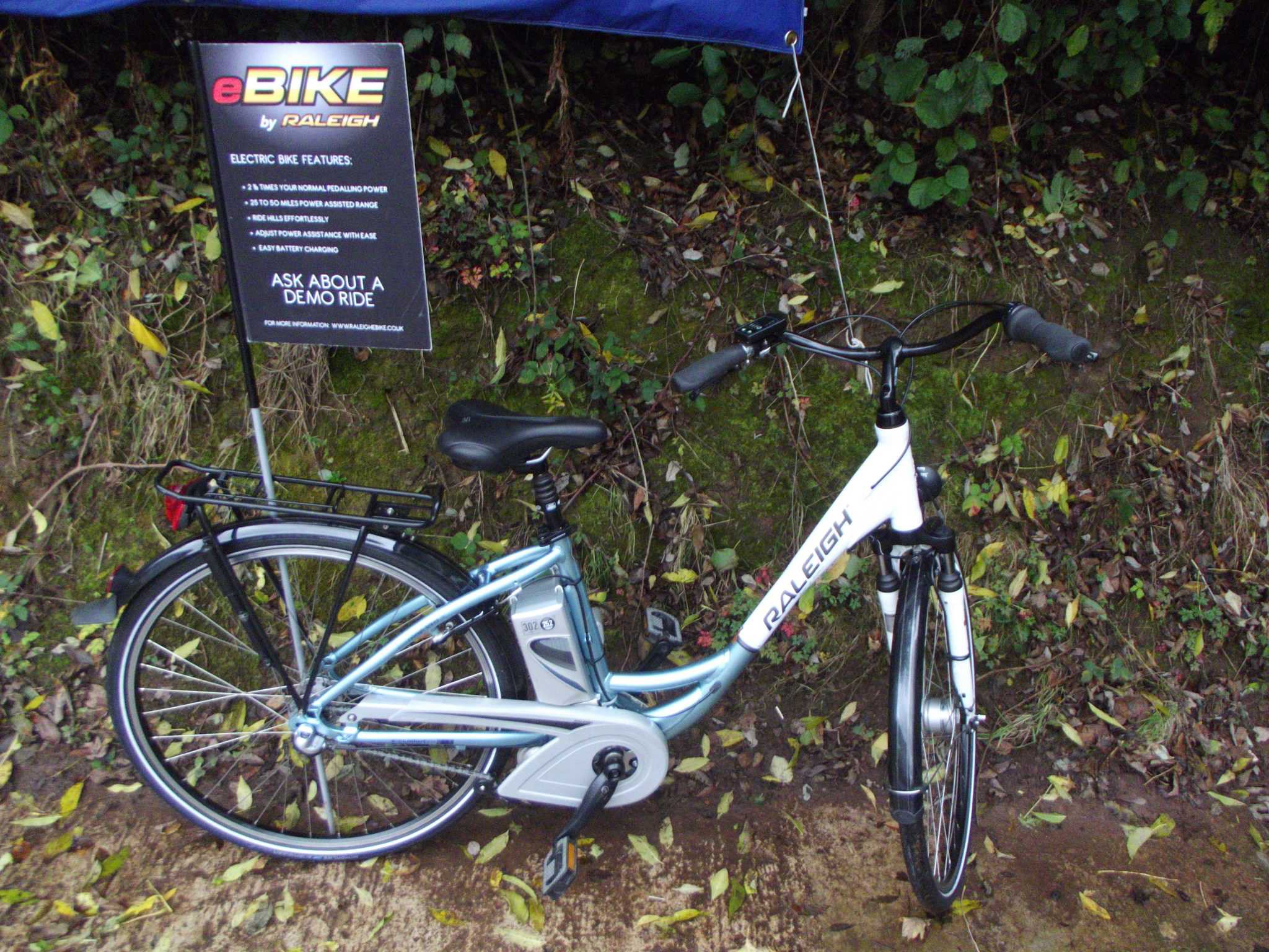 Raleigh Dover 700c Step-Through Electric Bike E-bike 45cm 2013 Ex-Hire **25% Off RRP**