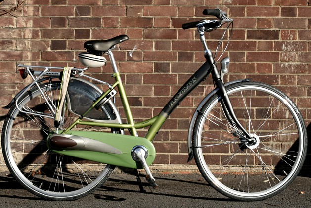BATAVUS ENTRADA STEP-THROUGH DUTCH CYCLE